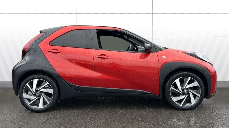 Toyota Aygo X 1.0 VVT-i Edge 5dr Petrol Hatchback